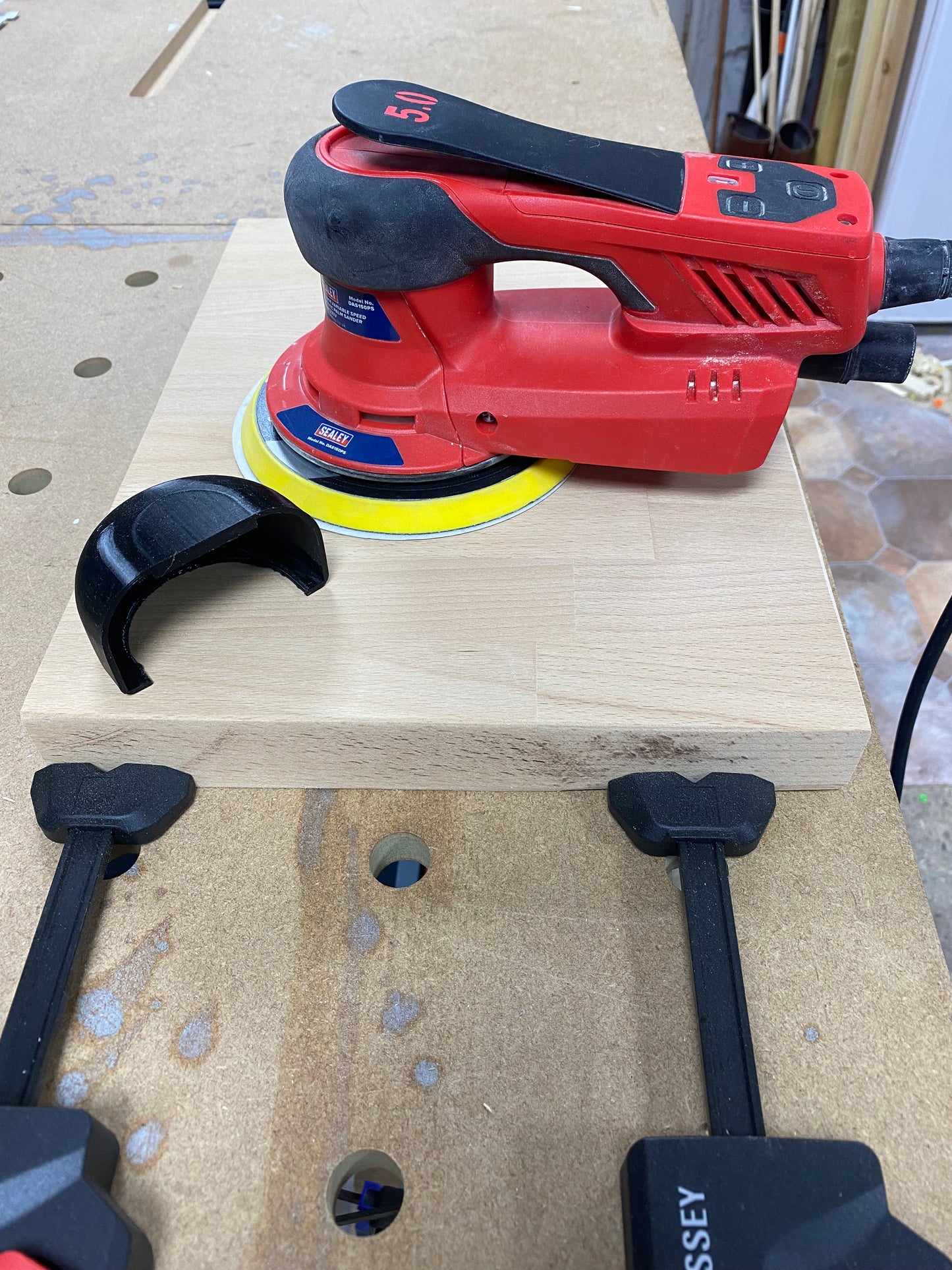 Paddle sander easy grip