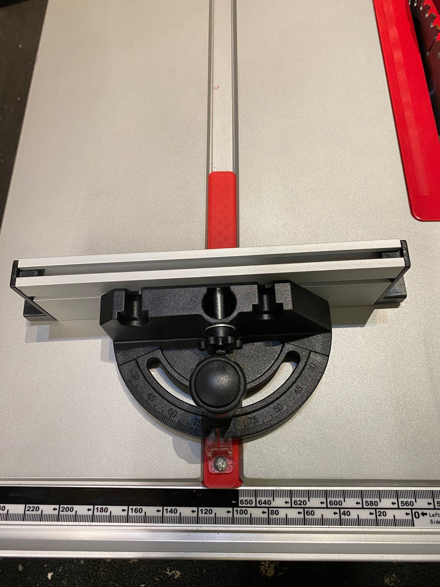 Lumberjack TS254JS 3d printed mitre gauge bar